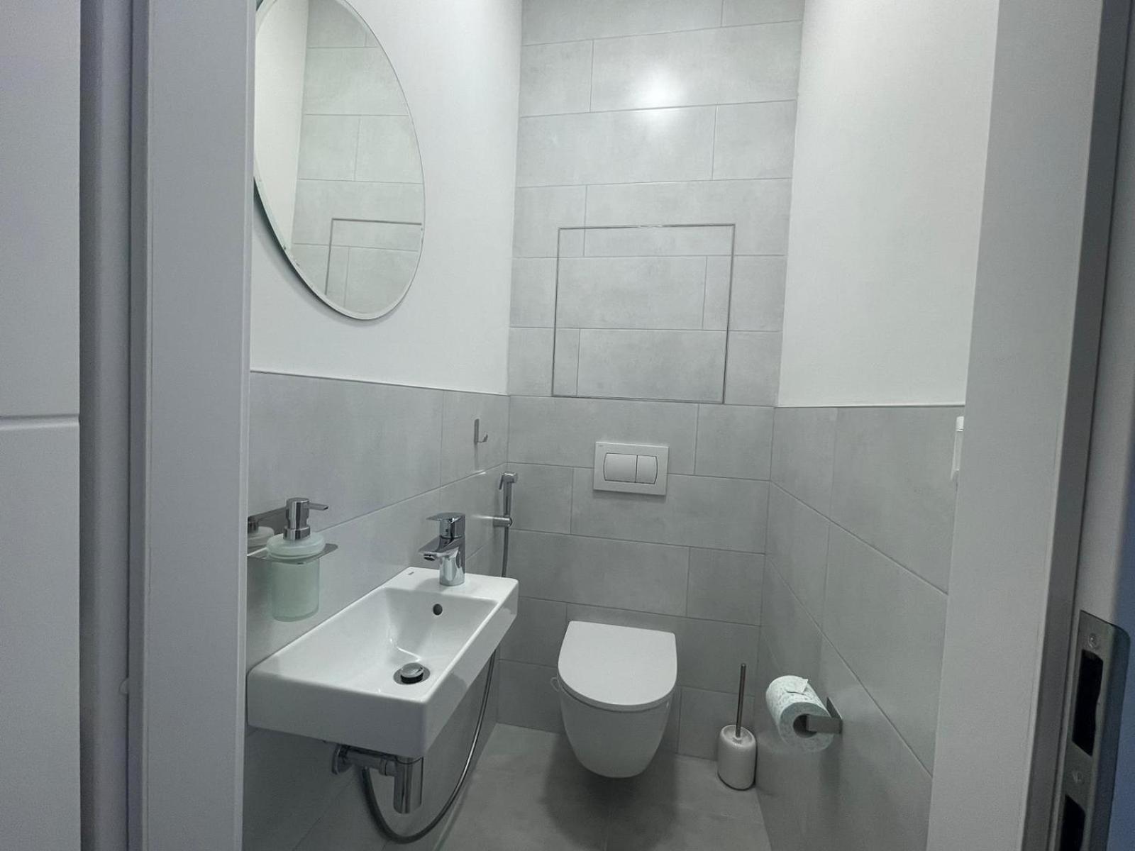 Sag New Complex In The Heart Of The Old Town Free Parking Free Wi-Fi Appartement Bratislava Buitenkant foto